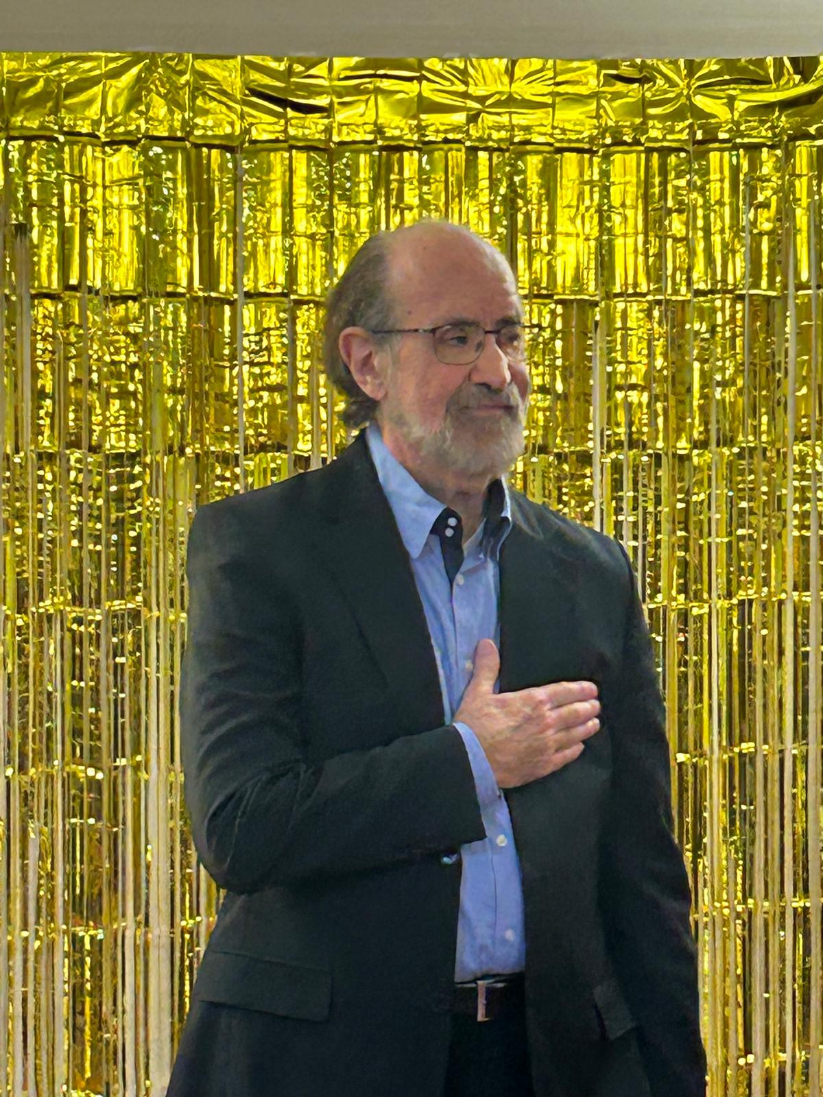 Dr. Robert Sanet
